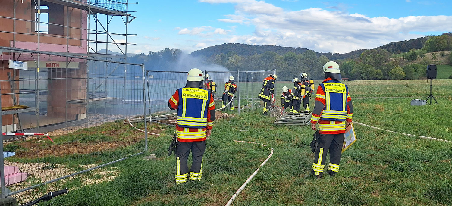 Bild: Hauptübung der Frewilligen Feuerwehr Bild: Hauptübung der Frewilligen Feuerwehr