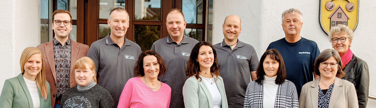 Bild: Mitarbeiterinnen und Mitarbeiter der Gemeinde-Gammelshausen · Foto: Tobias-Froehner-Photography Bild: Mitarbeiterinnen und Mitarbeiter der Gemeinde-Gammelshausen · Foto: Tobias-Froehner-Photography