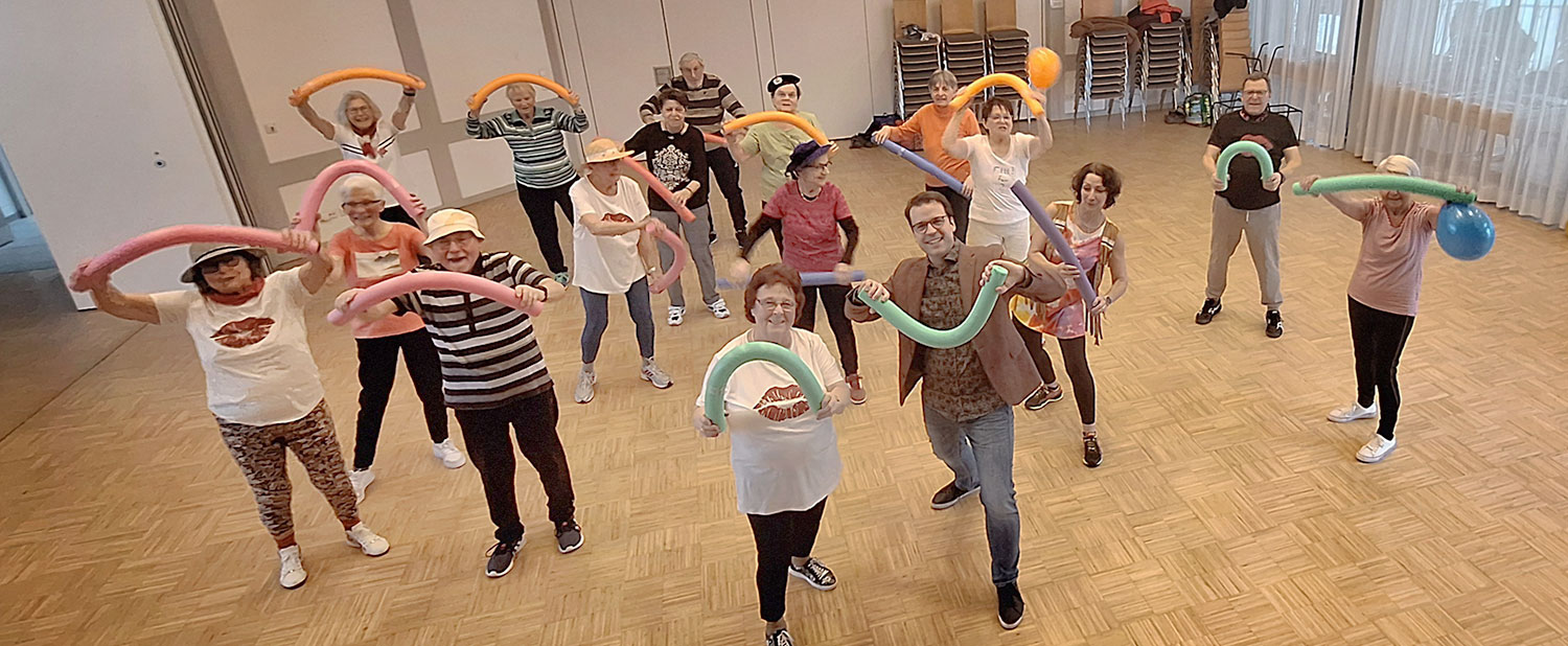 Bild: "Senioren in Bewegung" an Fasching 2026 im Gemeindehaus